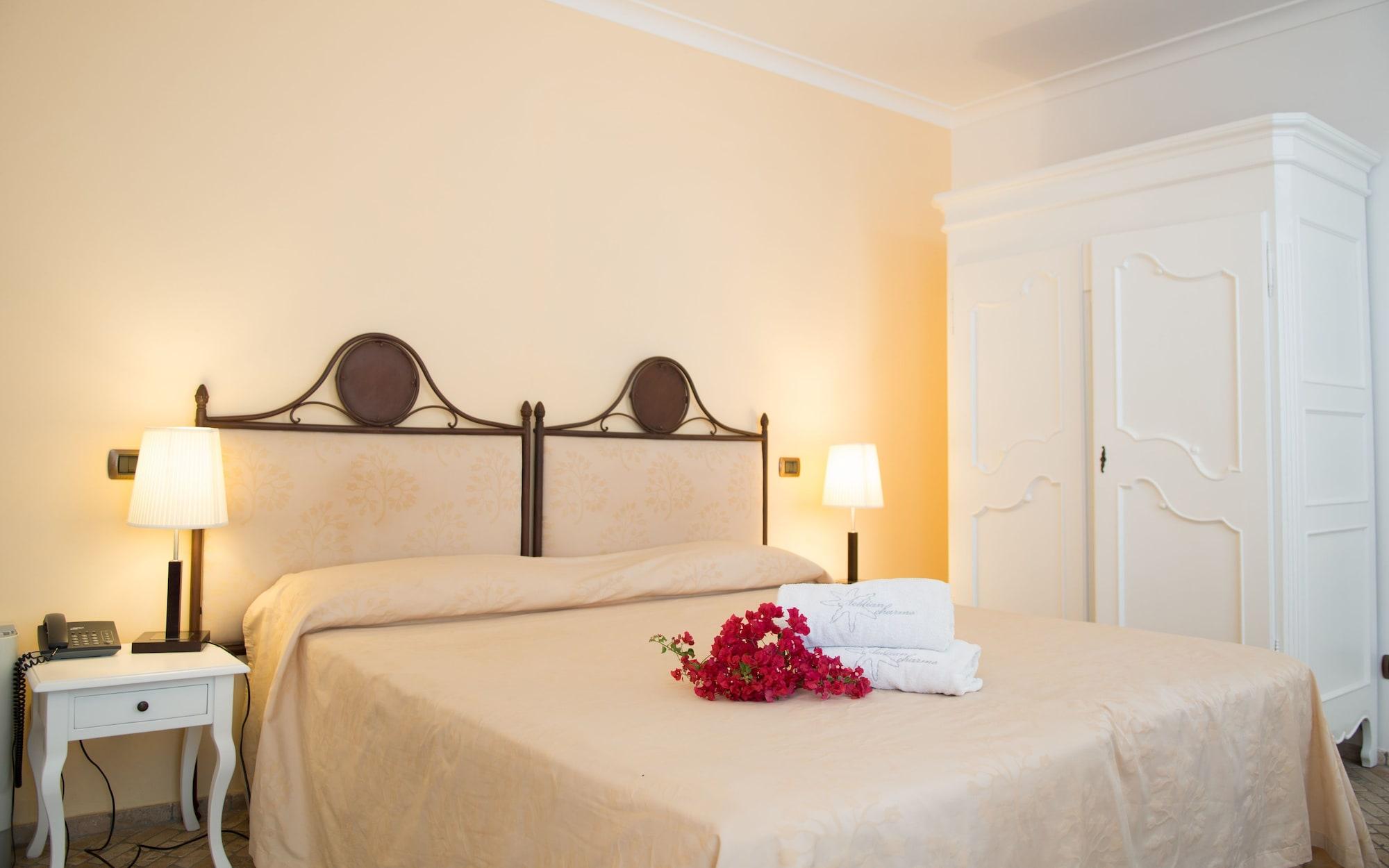 Hotel Villa Enrica - Aeolian Charme Đảo Lipari Ngoại thất bức ảnh