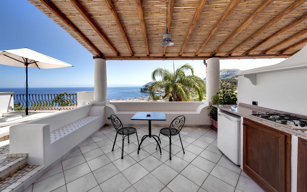 Hotel Villa Enrica - Aeolian Charme Đảo Lipari Ngoại thất bức ảnh